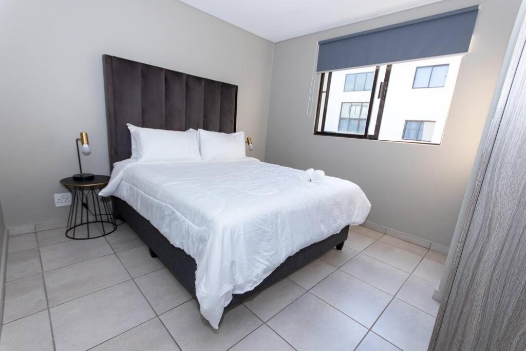 Luxury, Location, & Convenience. Apartment Johannesburg Exterior photo